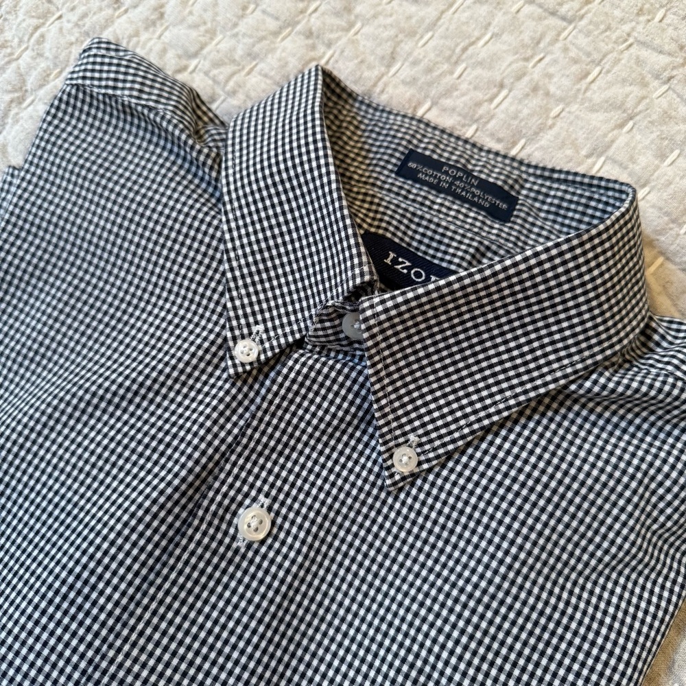 Izod Men's Black and White Gingham Shirt